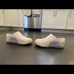 Native Jefferson C8 toddler! Shell white used